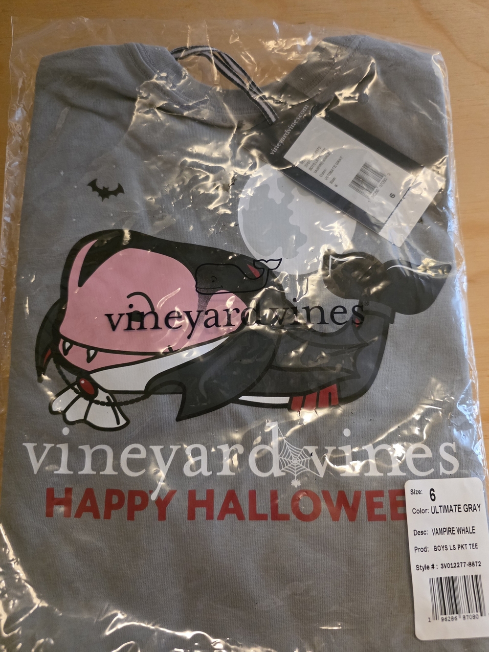 Vineyard Vines Gray Vampire Halloween  Tee Shirt